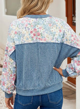 Load image into Gallery viewer, Cottage Bloom Pullover