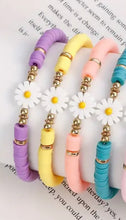 Load image into Gallery viewer, Daisy Bracelet 🌼
