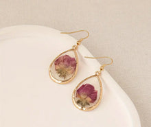 Load image into Gallery viewer, Pressed Floral Earrings
