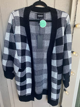 Load image into Gallery viewer, Buffalo Plaid- Black/White Cardigan
